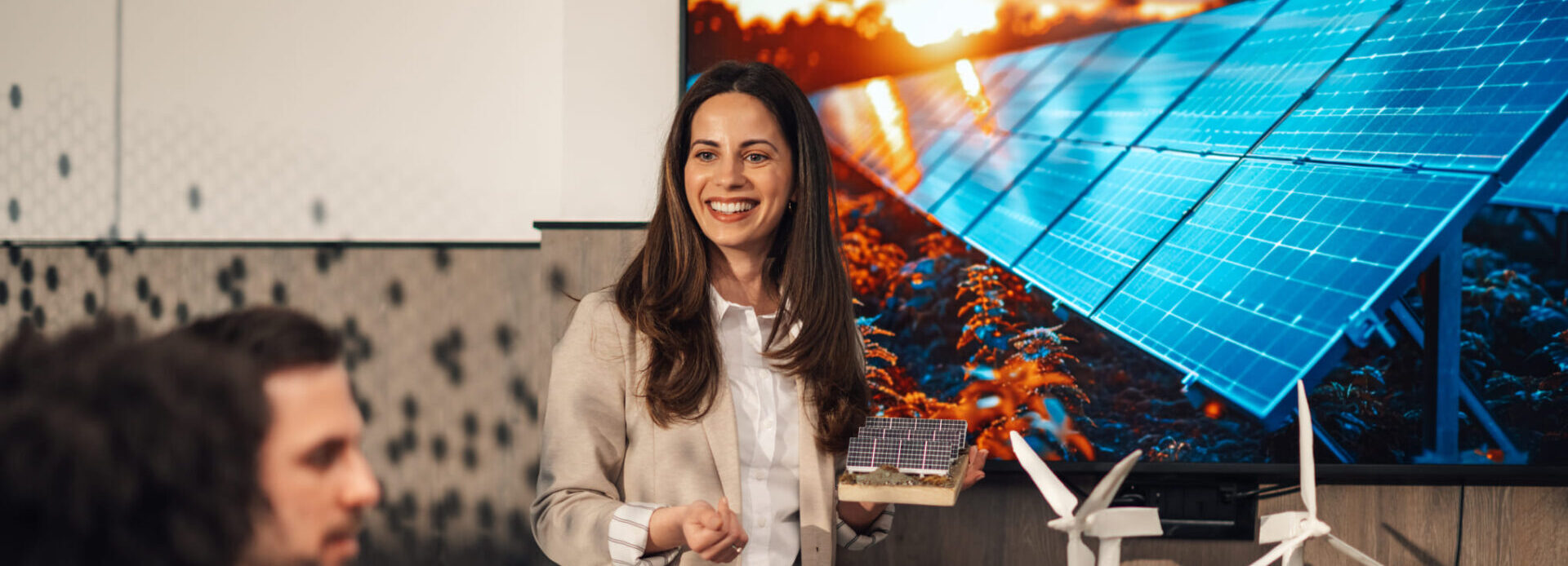 PPA: Qué es y cómo funciona el contrato de compra de energía solar para empresas en Chile